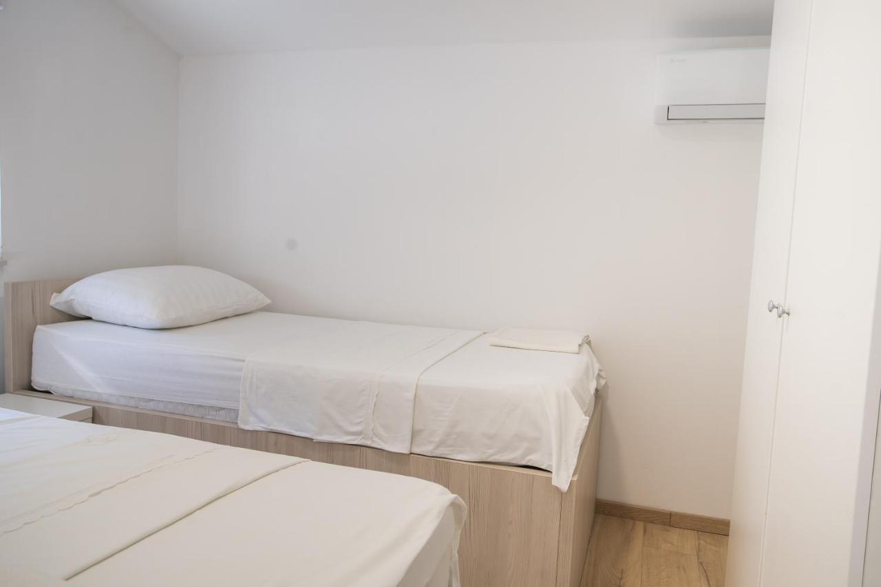 Apartments Diva Ston Ngoại thất bức ảnh