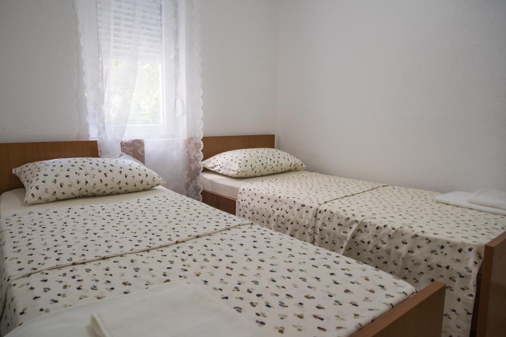 Apartments Diva Ston Ngoại thất bức ảnh